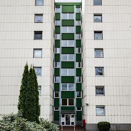 Mit Balkon, Perfekt Als Monteurwohnung Oder Stundentenwohnung *